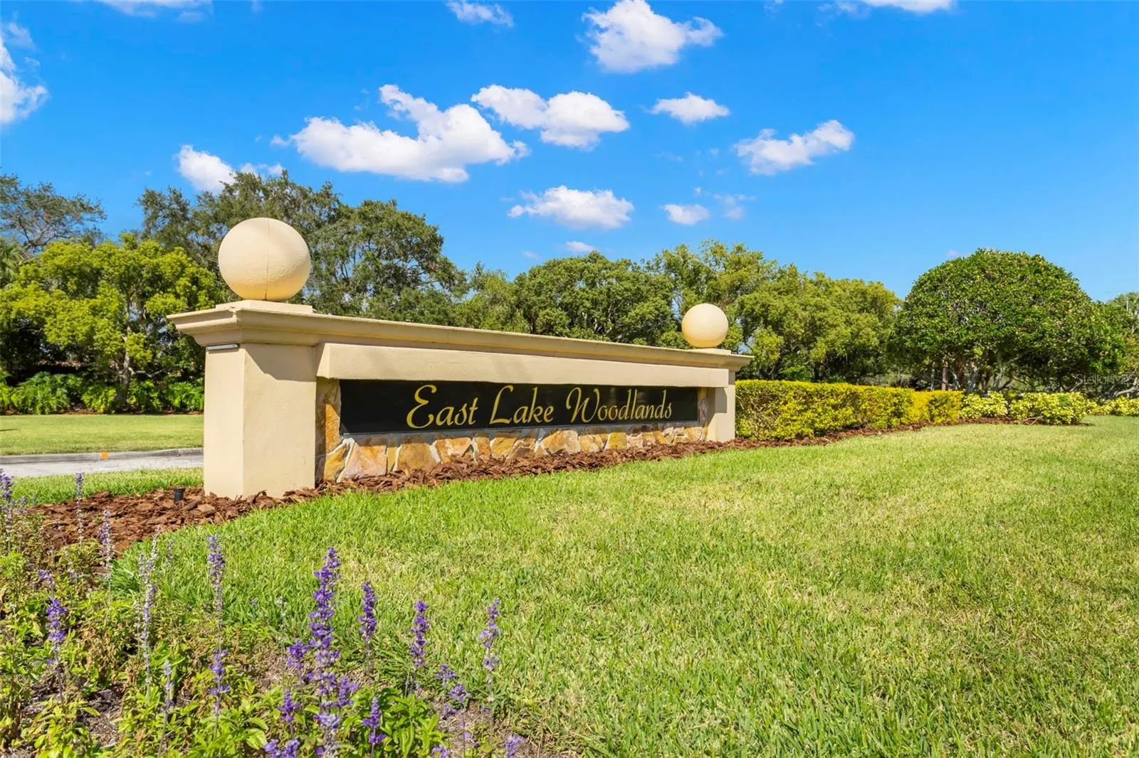 604 KINGSMILL CT