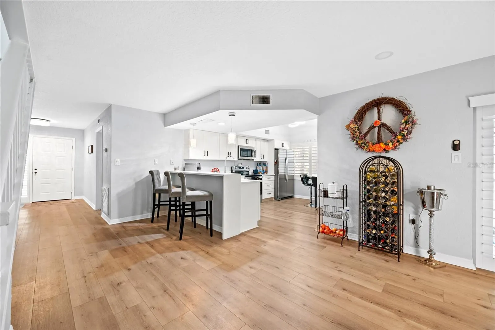 2511 DOLLY BAY DR #206, #206
