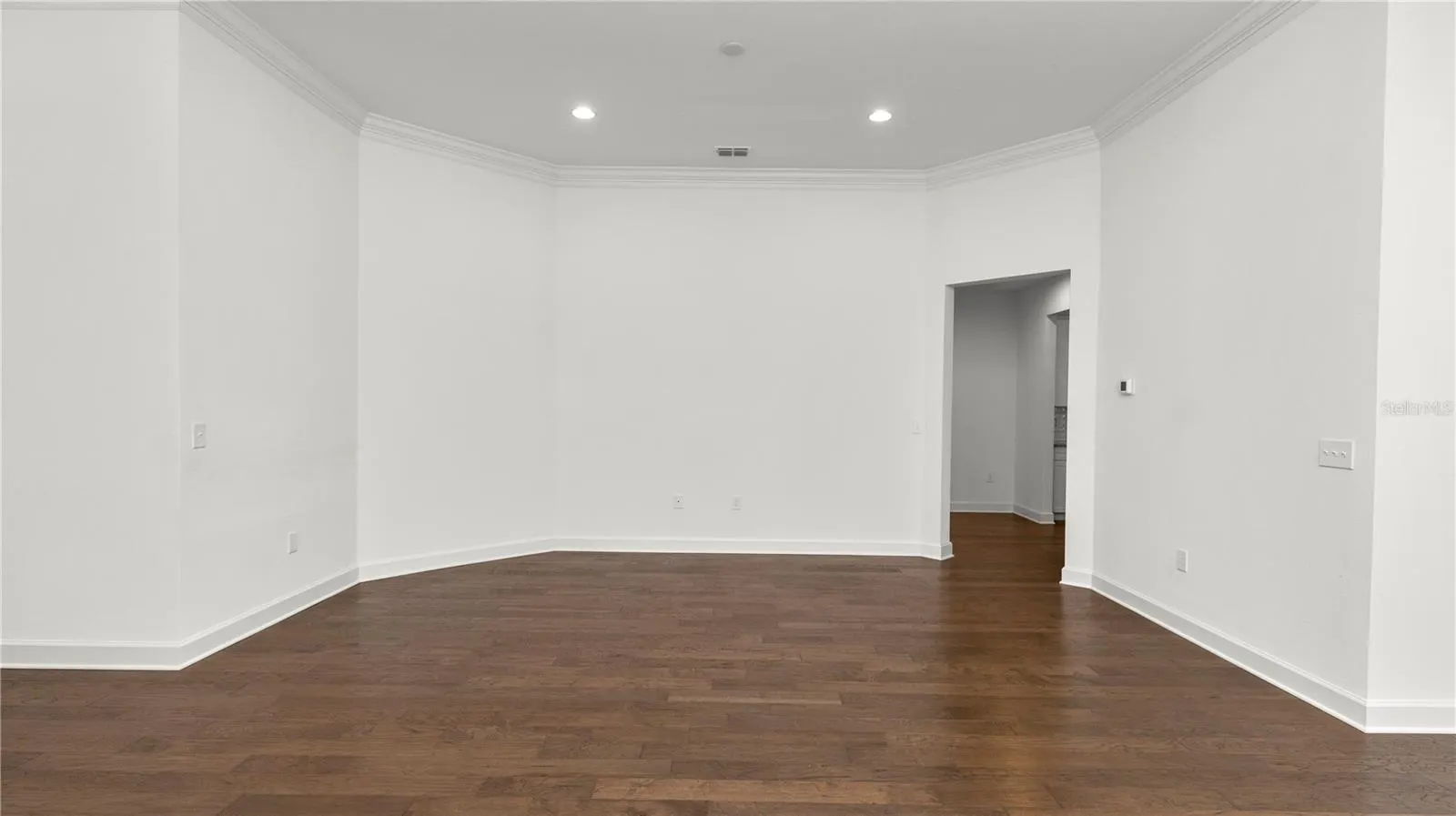 2561 ROGERS RD
