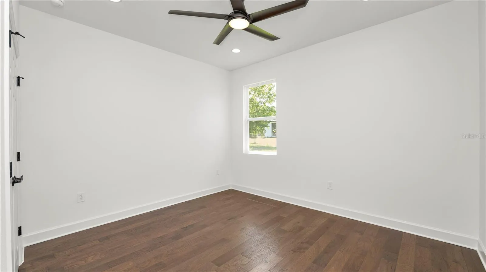 2561 ROGERS RD