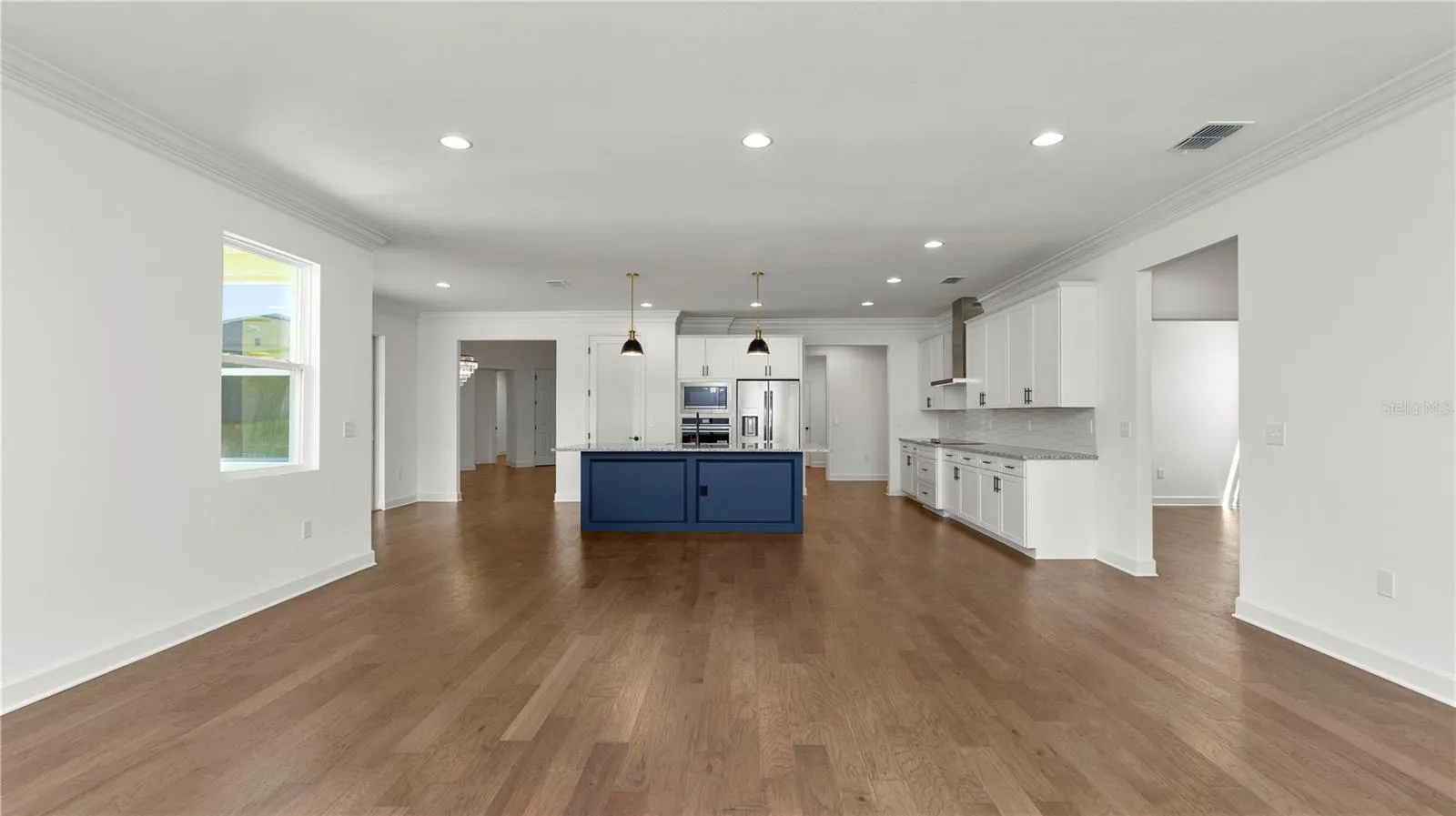 2561 ROGERS RD