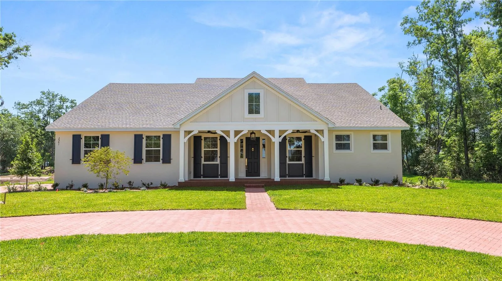2561 ROGERS RD
