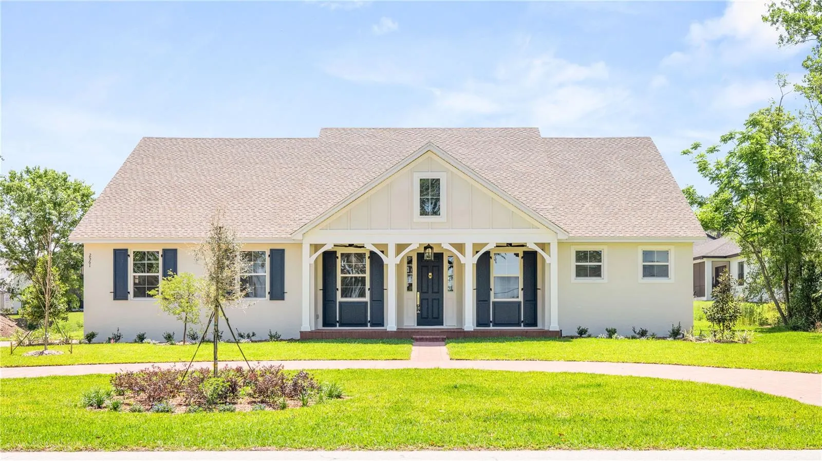 2561 ROGERS RD