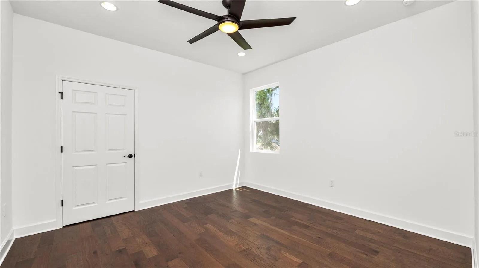 2561 ROGERS RD