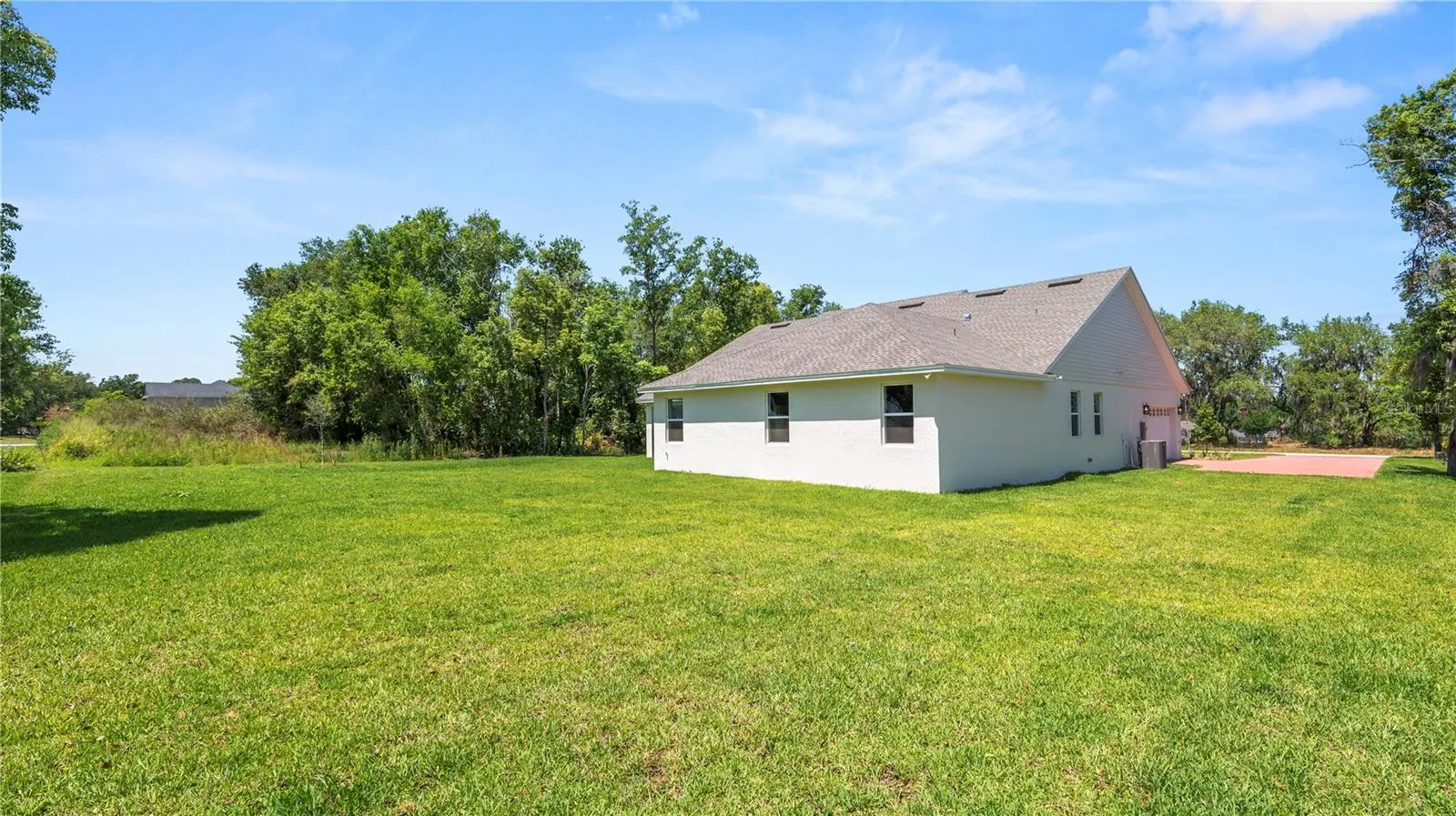 2561 ROGERS RD