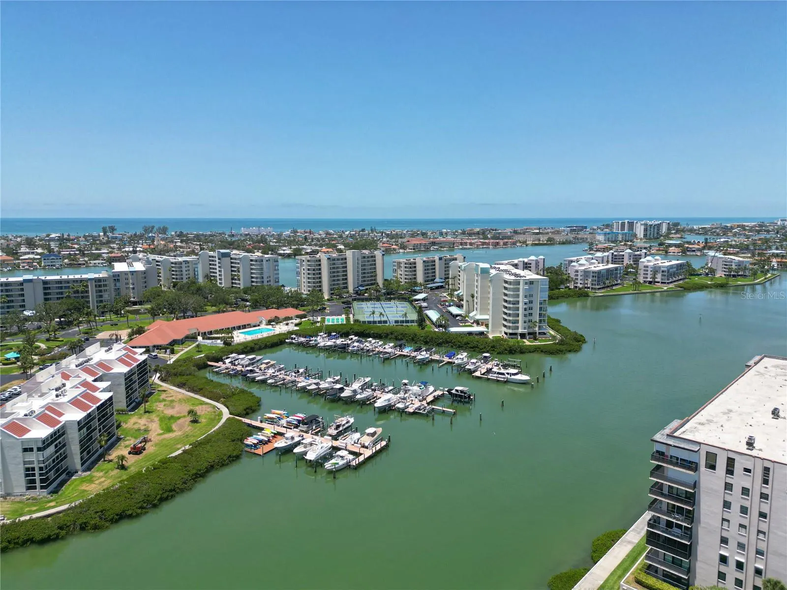 7400 SUN ISLAND DR S #501, #501