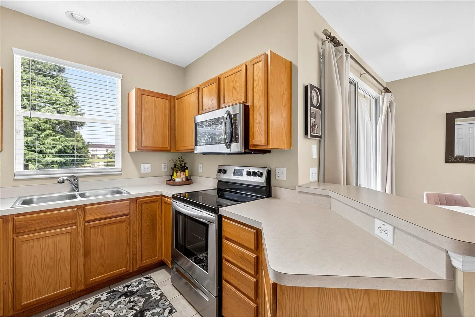 12351 COUNTRY WHITE CIR