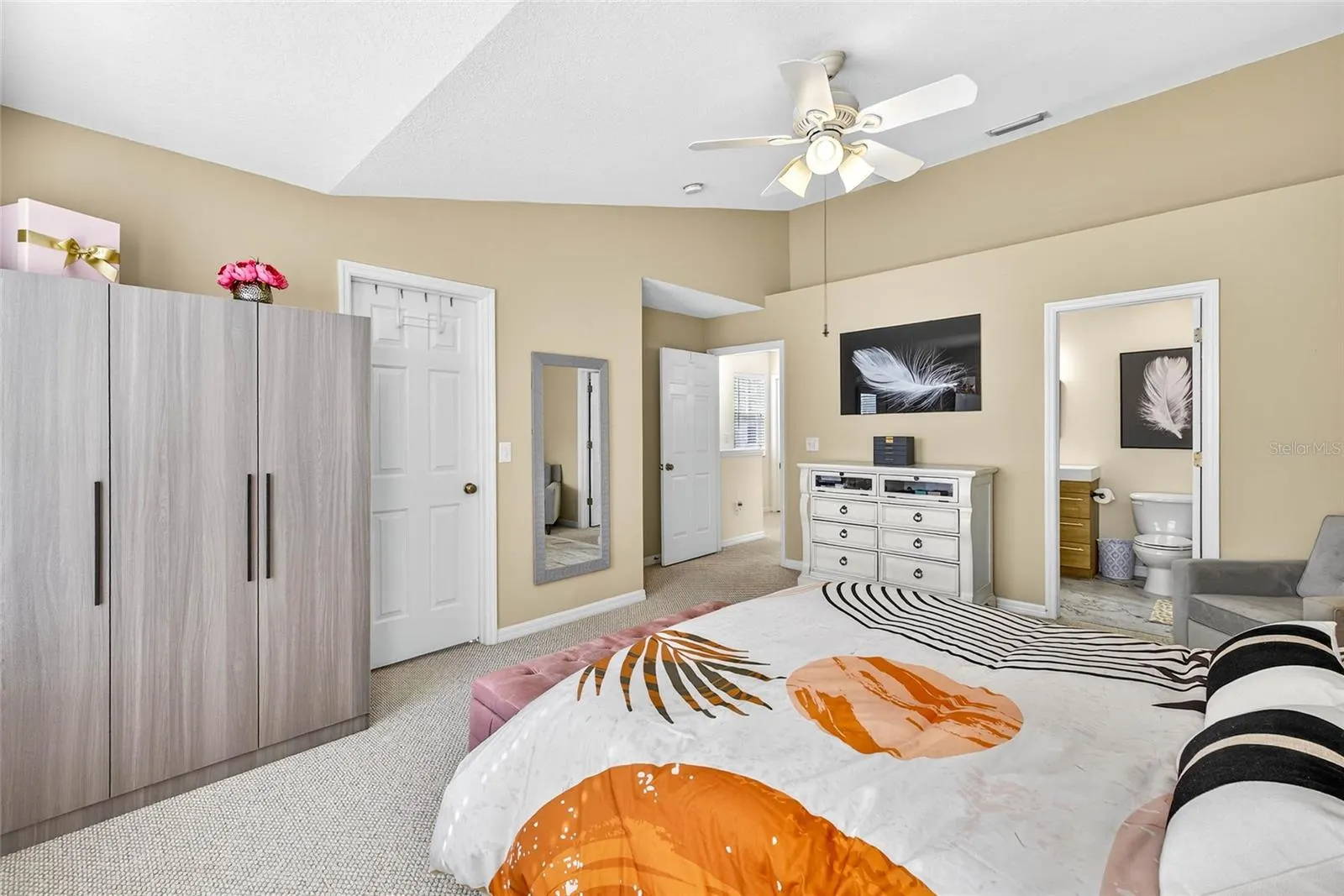 12351 COUNTRY WHITE CIR