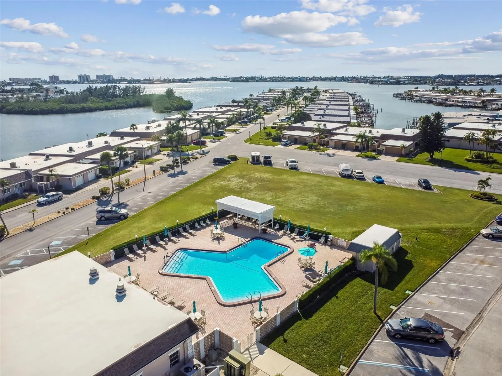 334 BOCA CIEGA POINT BLVD #606, #606