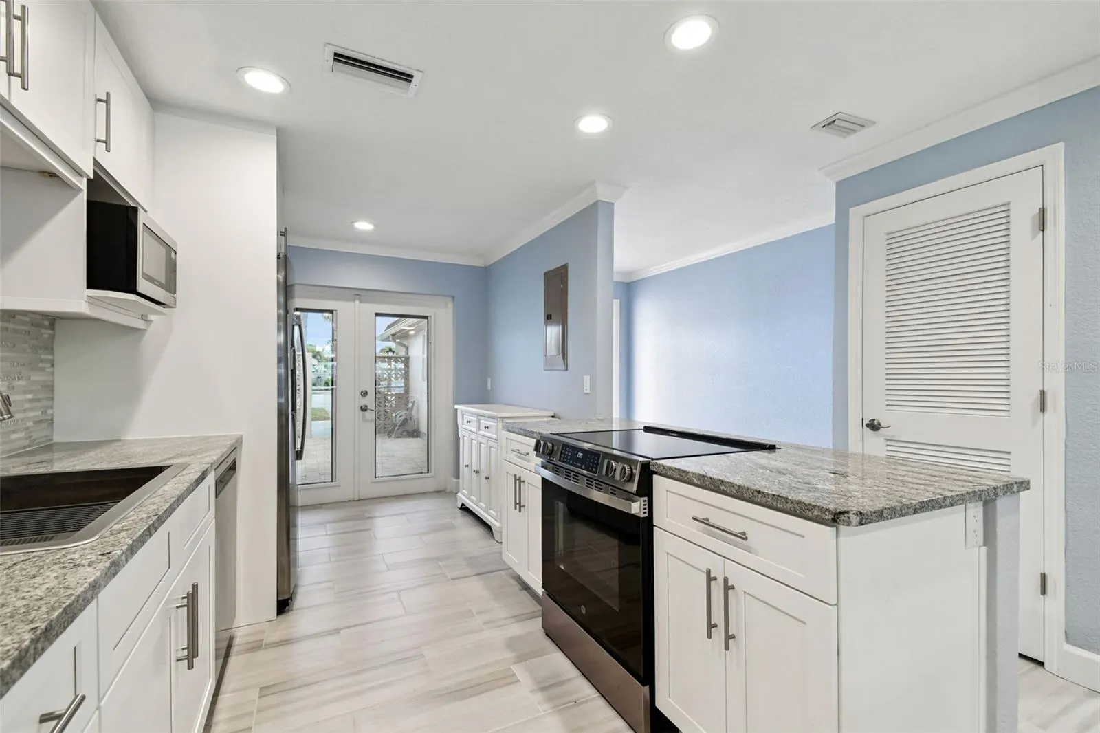 334 BOCA CIEGA POINT BLVD #606, #606