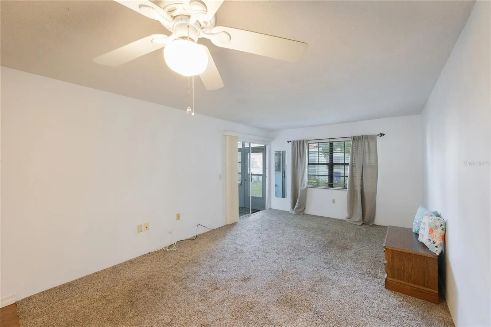 13721 MISSION OAKS BLVD #13721, #13721