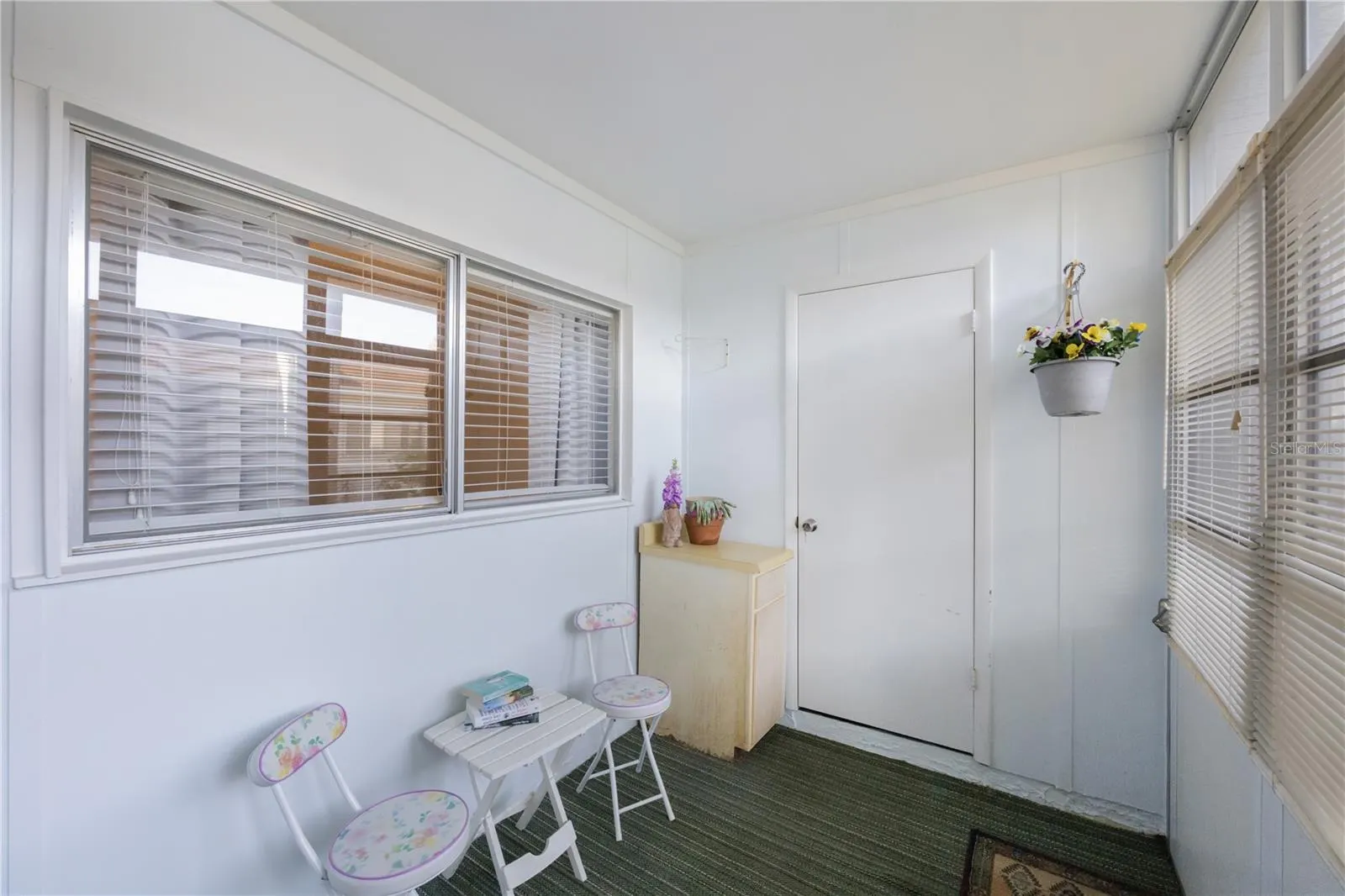 13721 MISSION OAKS BLVD #13721, #13721
