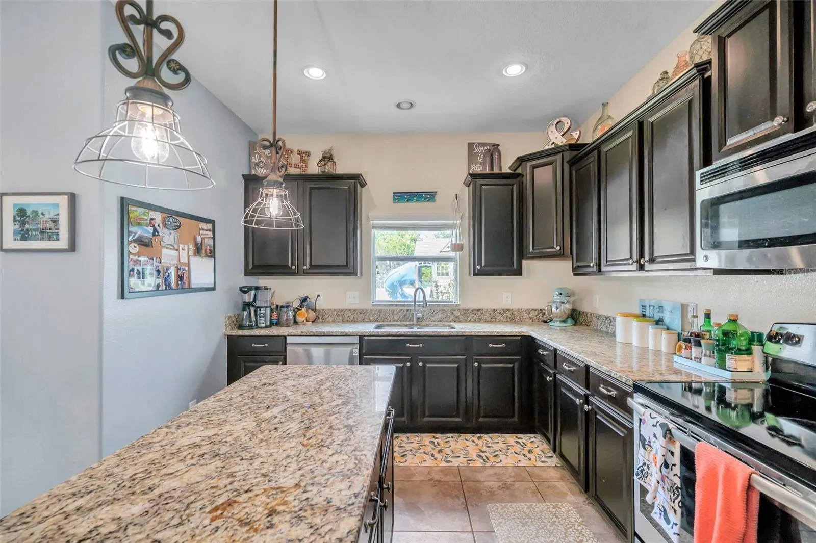 12316 STREAMBED DR