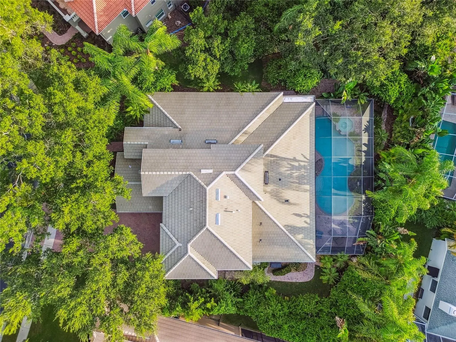 1925 FLORESTA VIEW DR