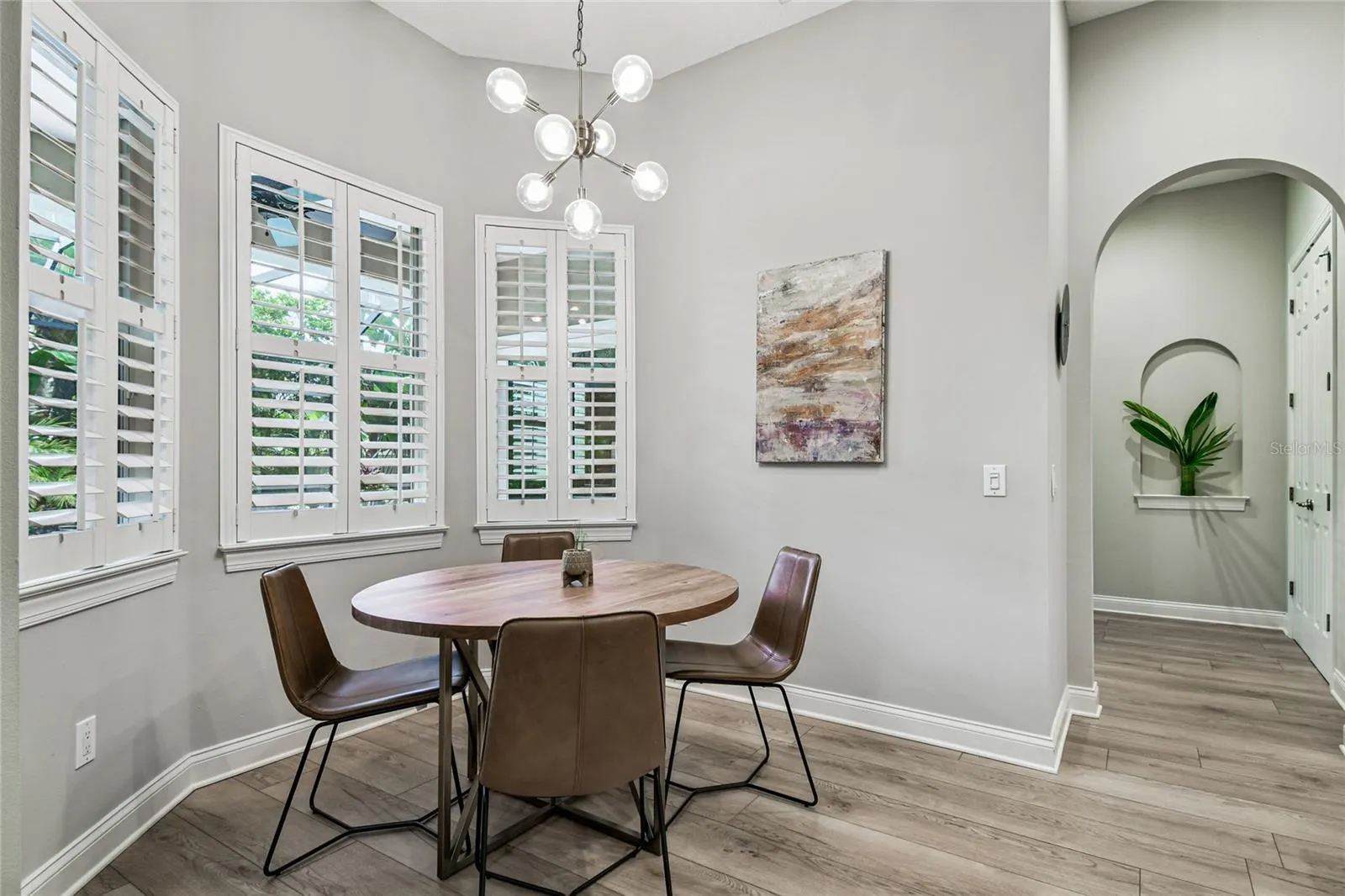 1925 FLORESTA VIEW DR