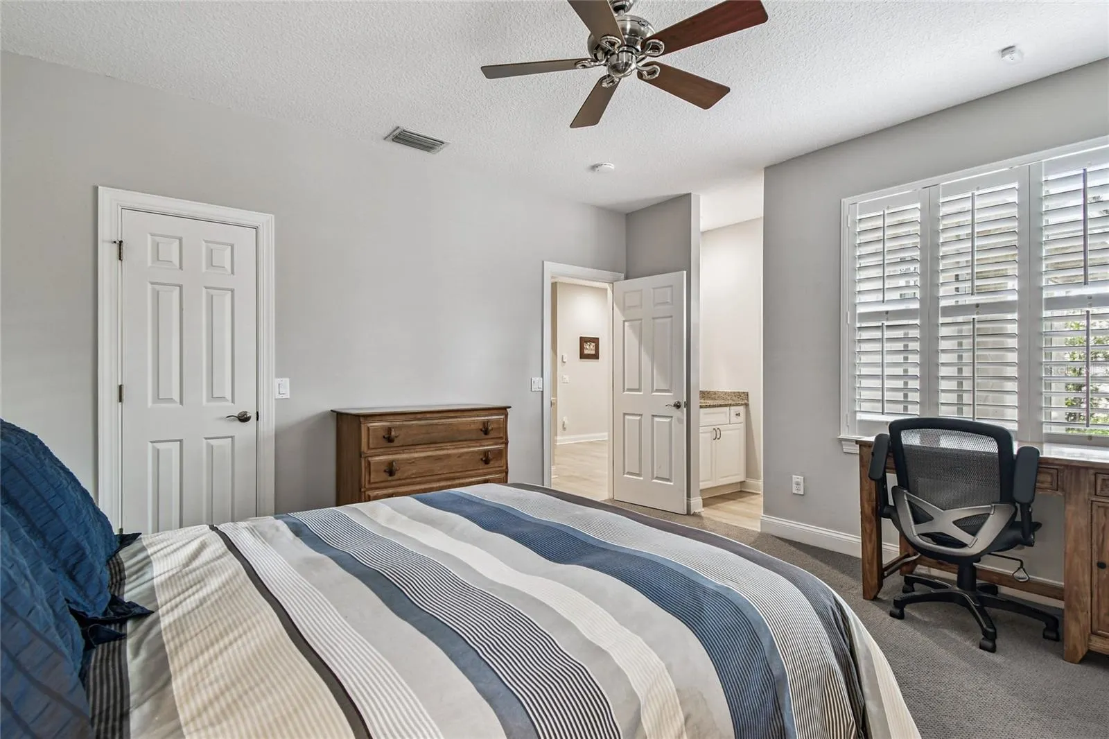 1925 FLORESTA VIEW DR