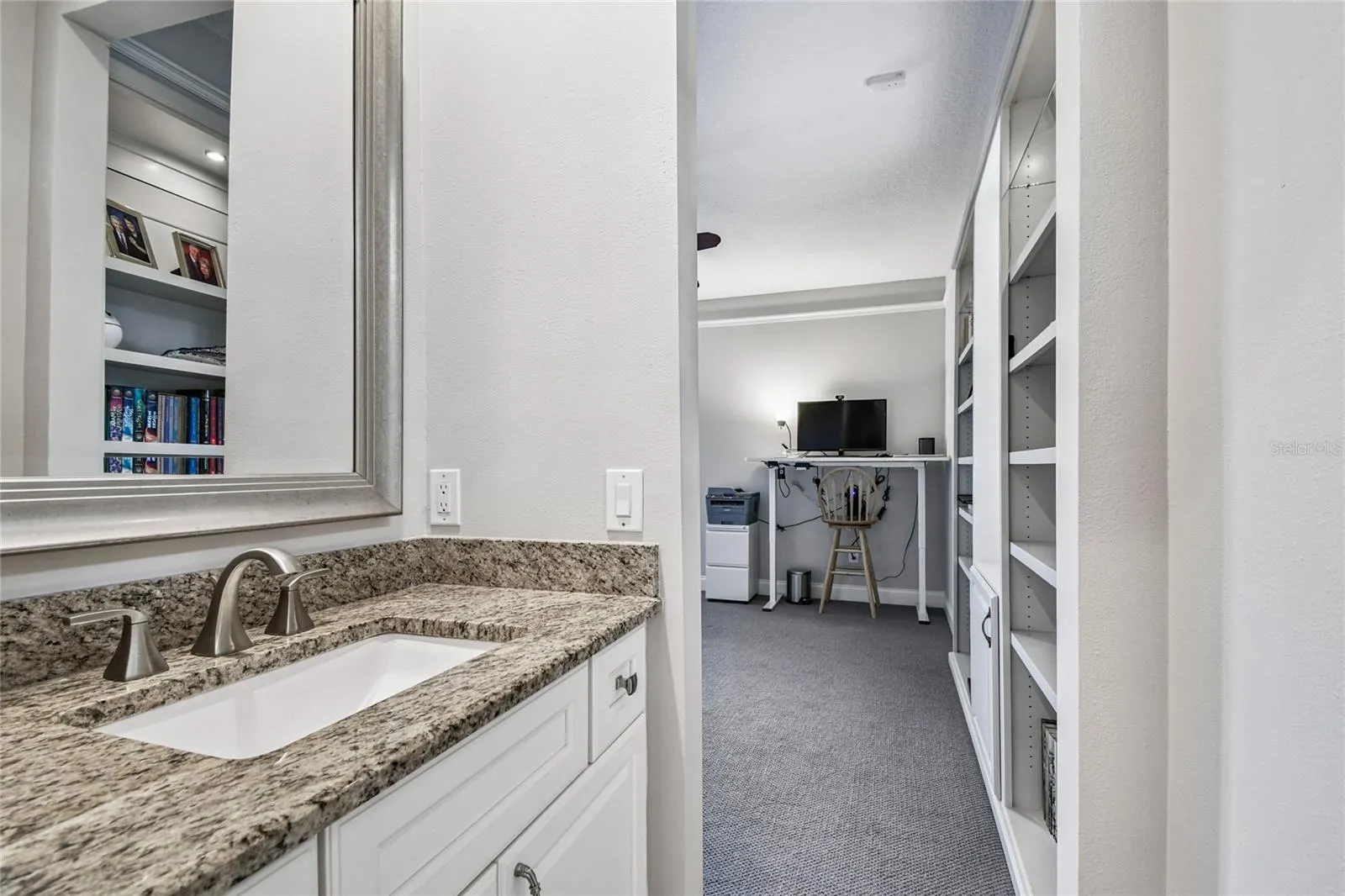 1925 FLORESTA VIEW DR