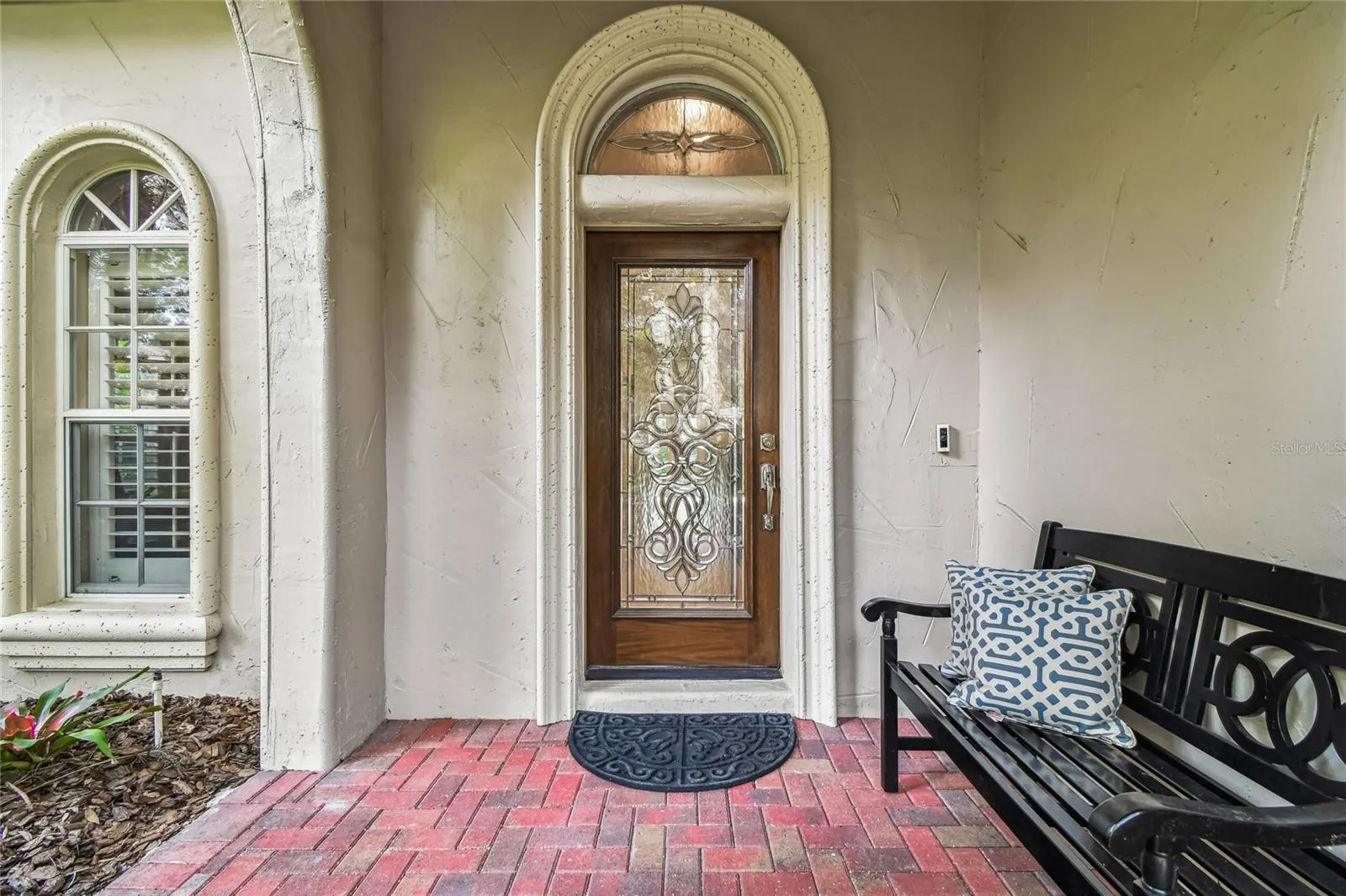 1925 FLORESTA VIEW DR