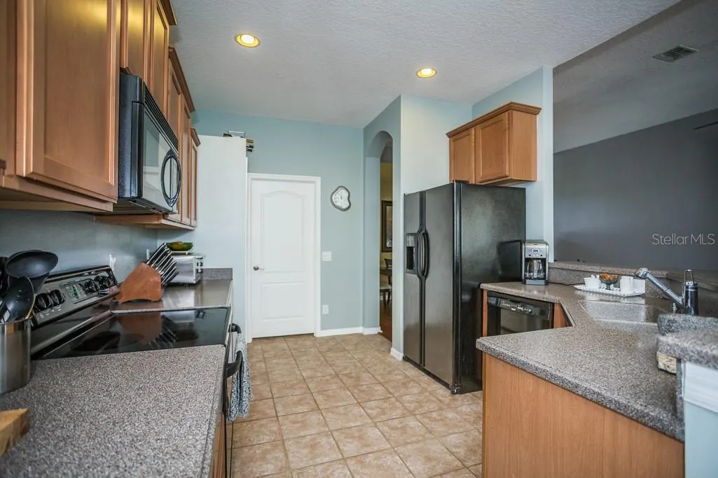 11230 BLACKSMITH DR