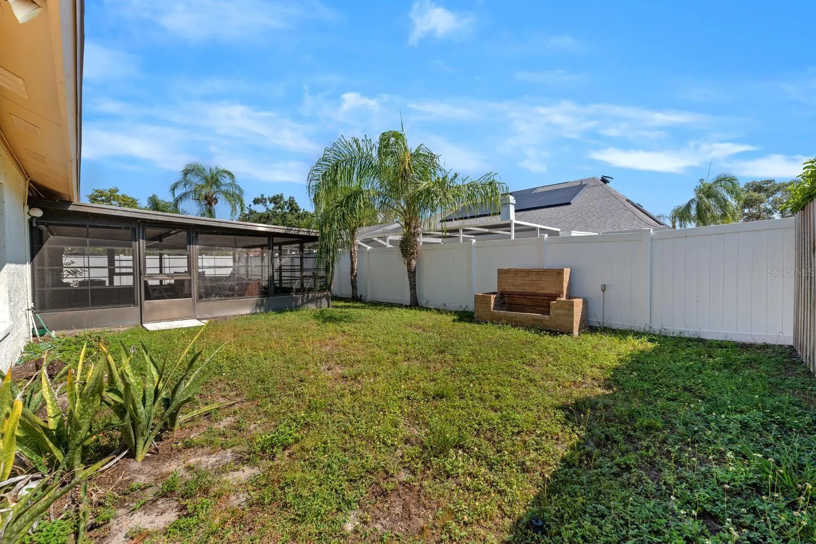 15013 REDCLIFF DR