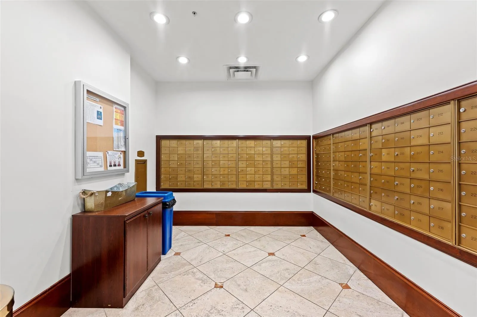345 BAYSHORE BLVD #1805, #1805