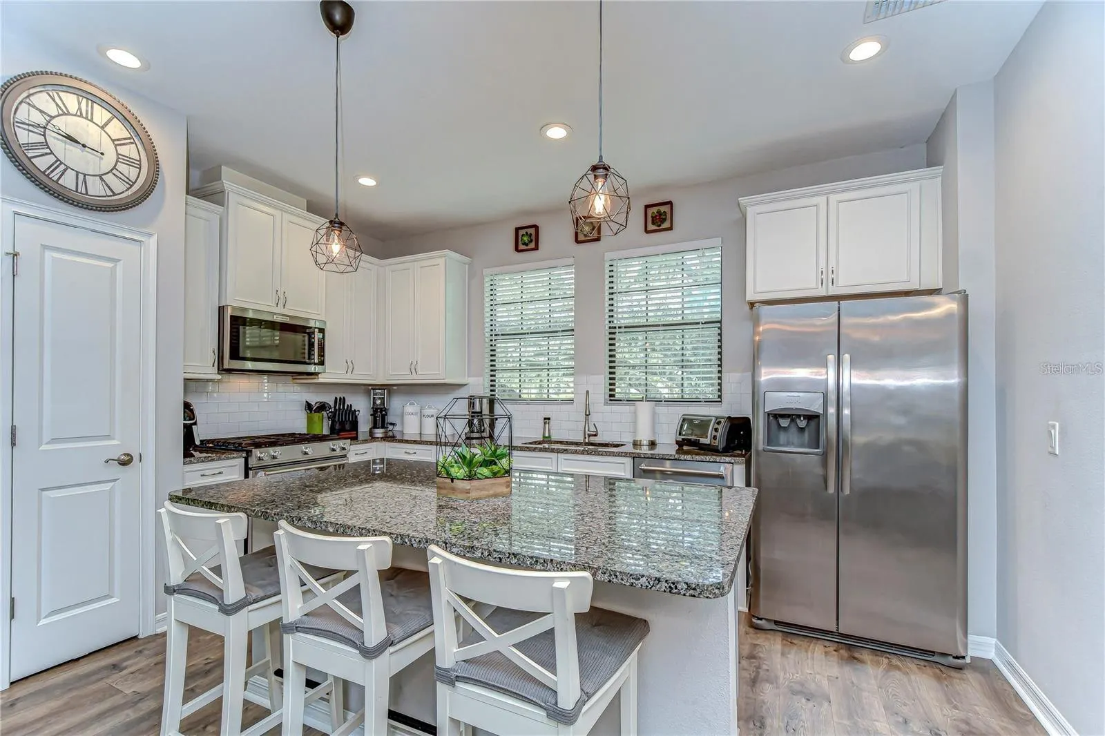 5703 COLONY GLEN RD