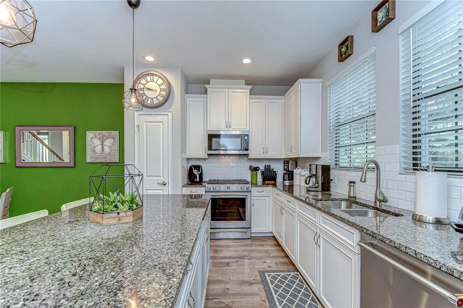 5703 COLONY GLEN RD