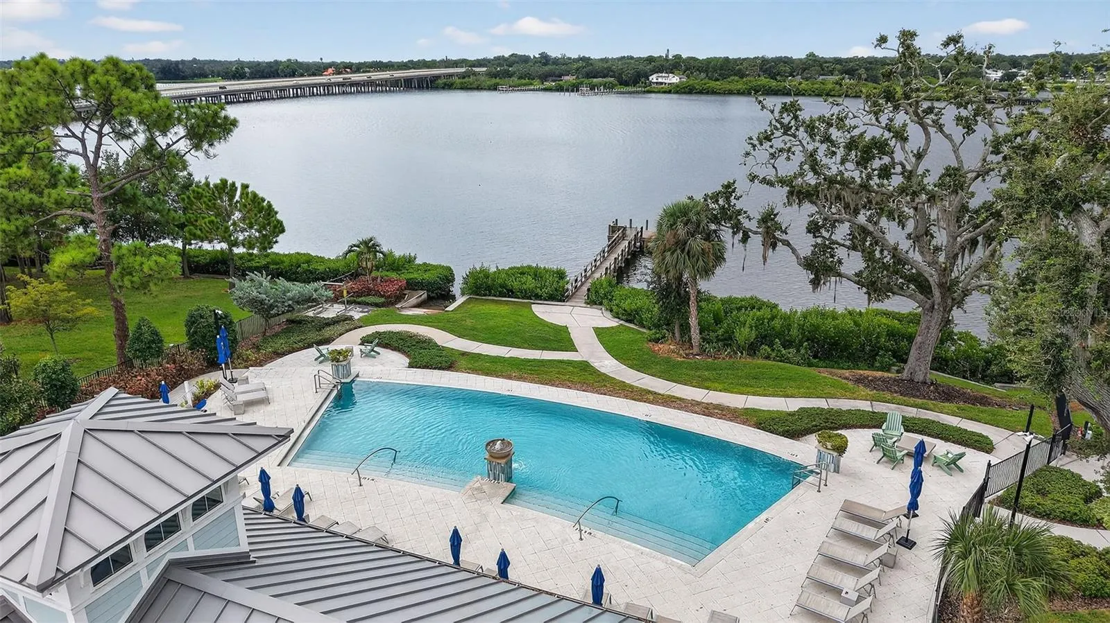 2007 PALM KEY AVE