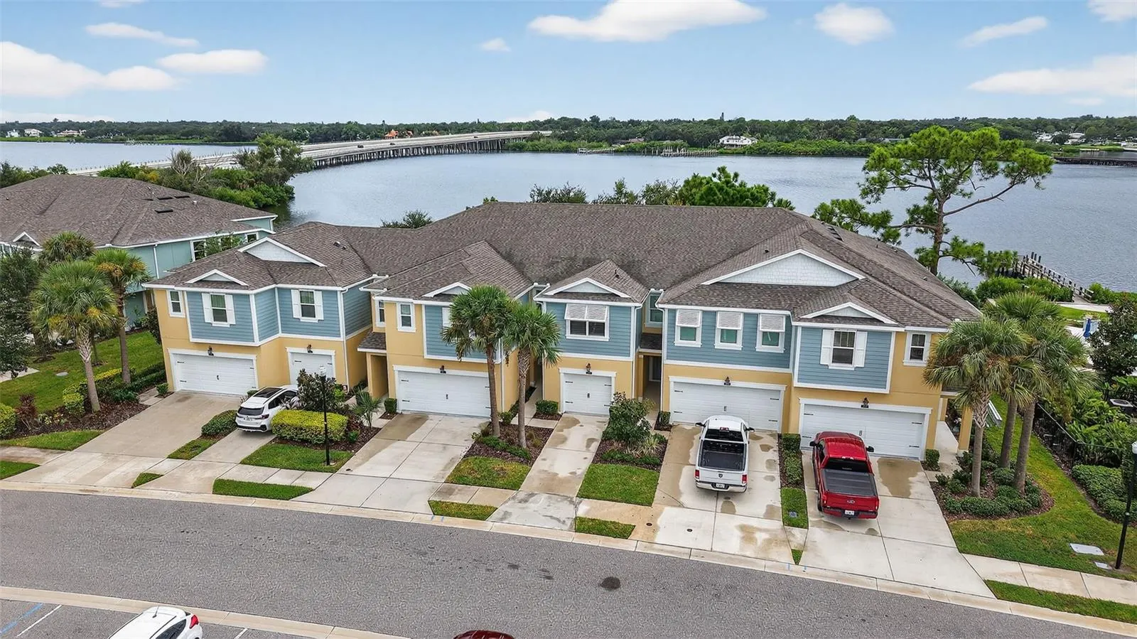 2007 PALM KEY AVE