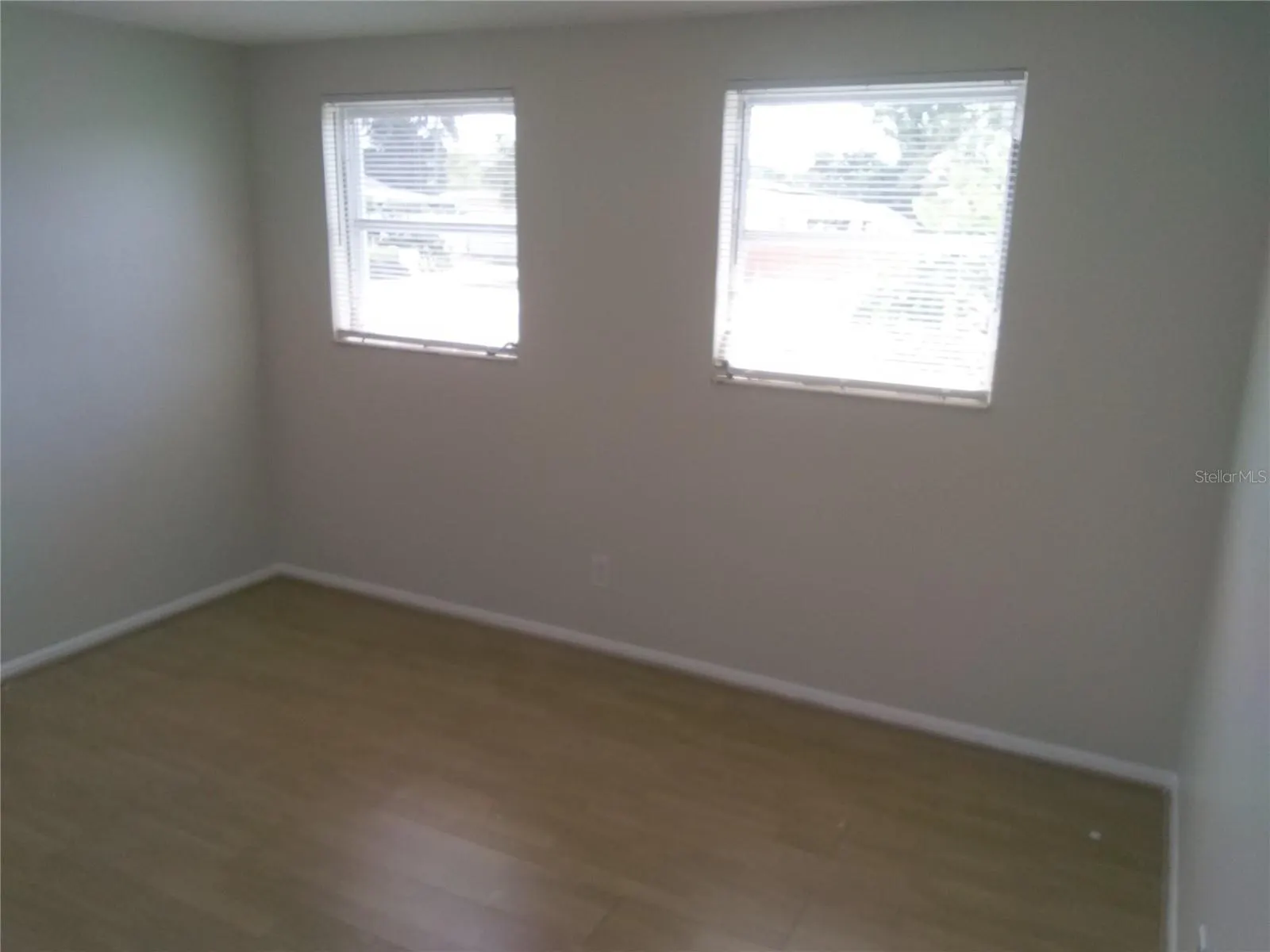 5812 24TH STREET CT W
