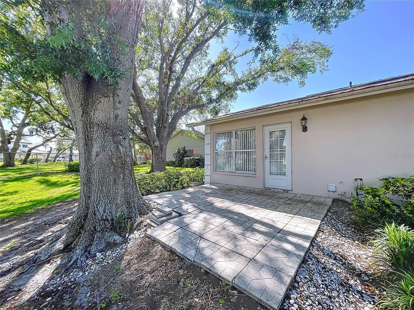 1535 NURSERY RD #107, #107