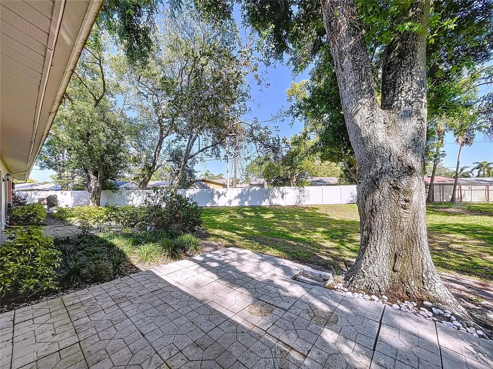 1535 NURSERY RD #107, #107
