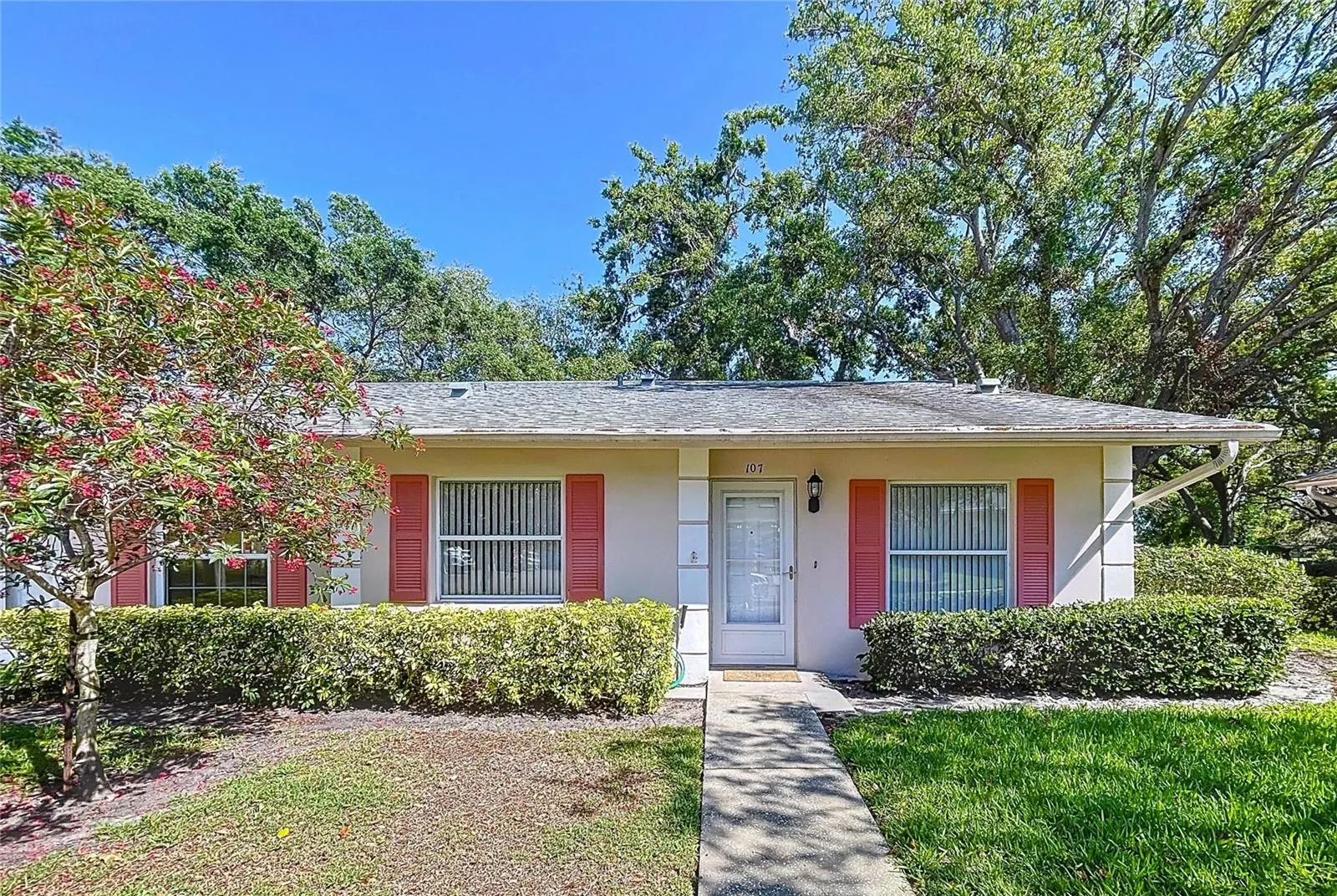 1535 NURSERY RD #107, #107