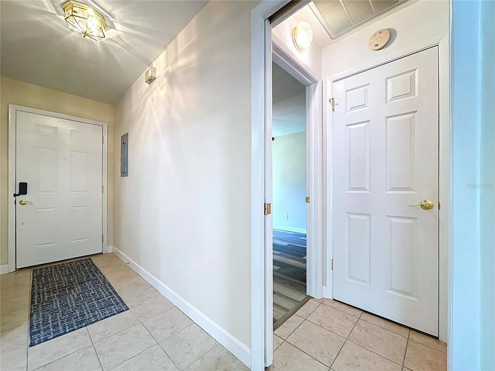 1535 NURSERY RD #107, #107