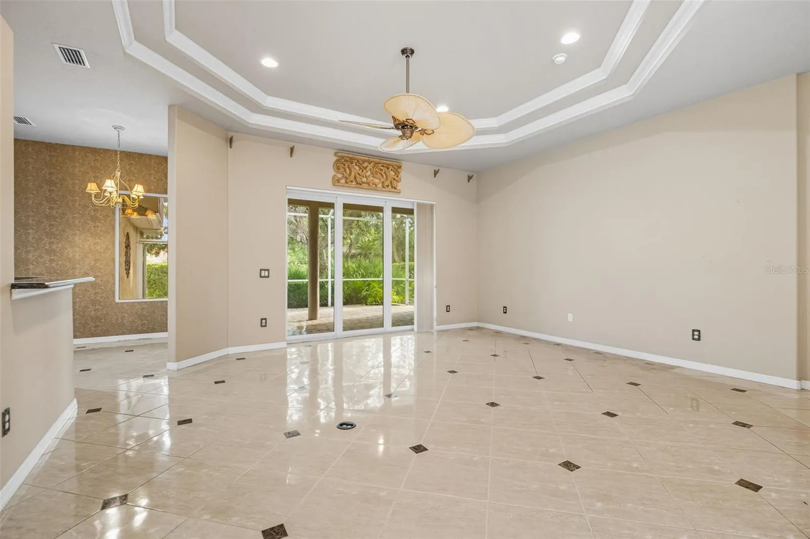 708 ANNA HOPE LN