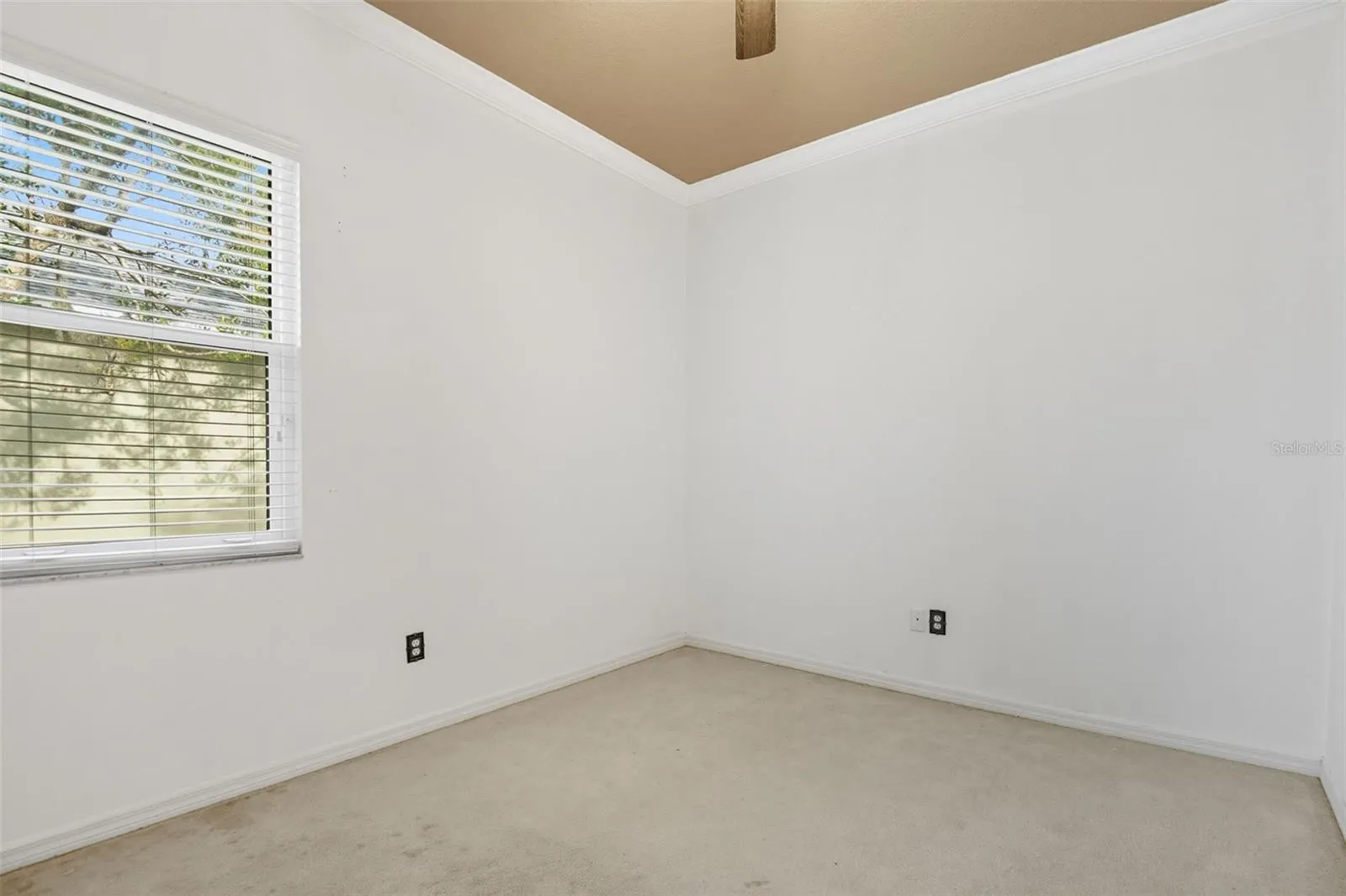 708 ANNA HOPE LN