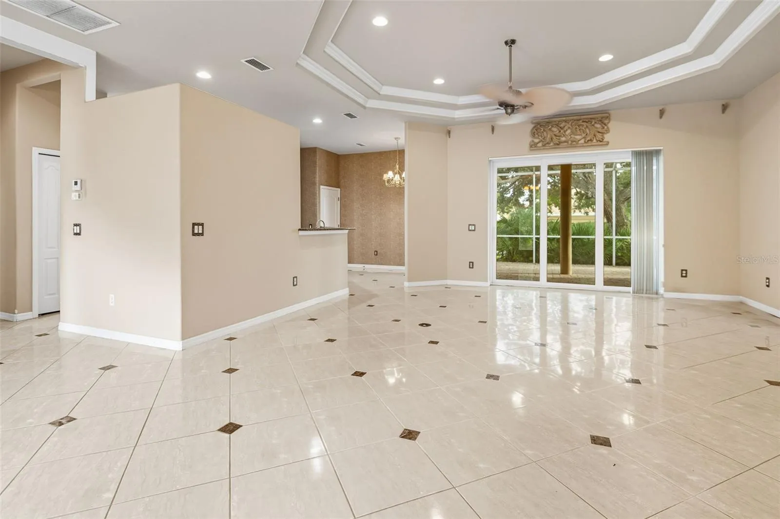 708 ANNA HOPE LN