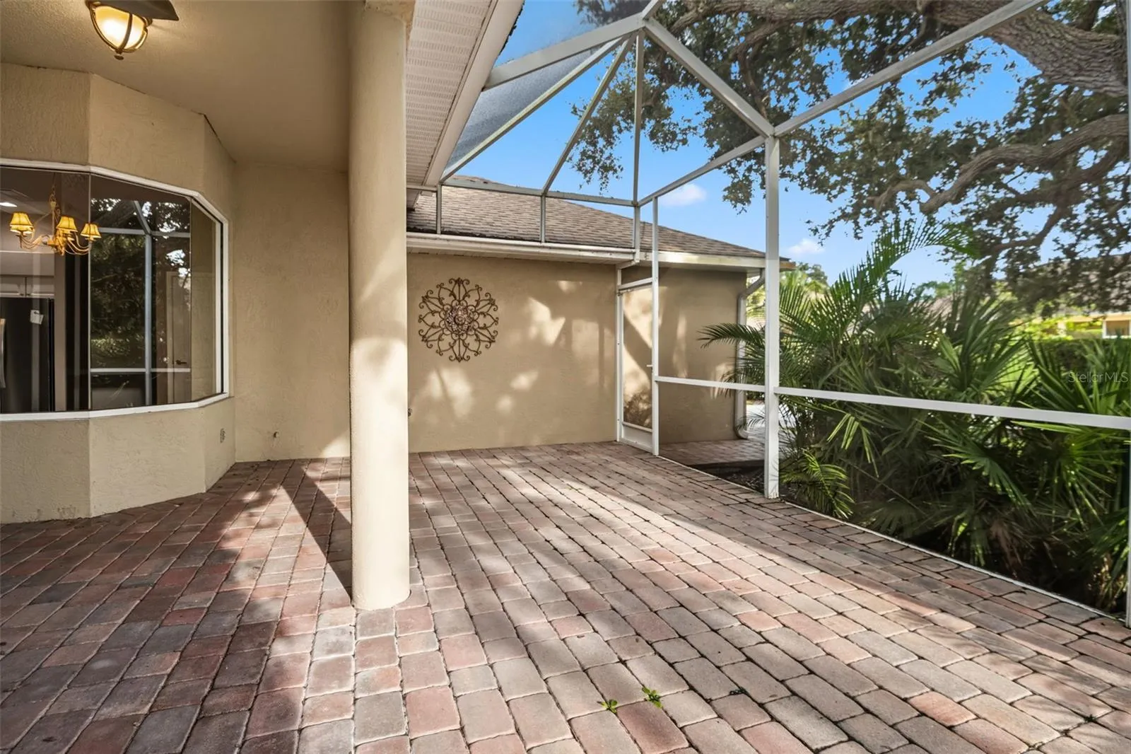708 ANNA HOPE LN