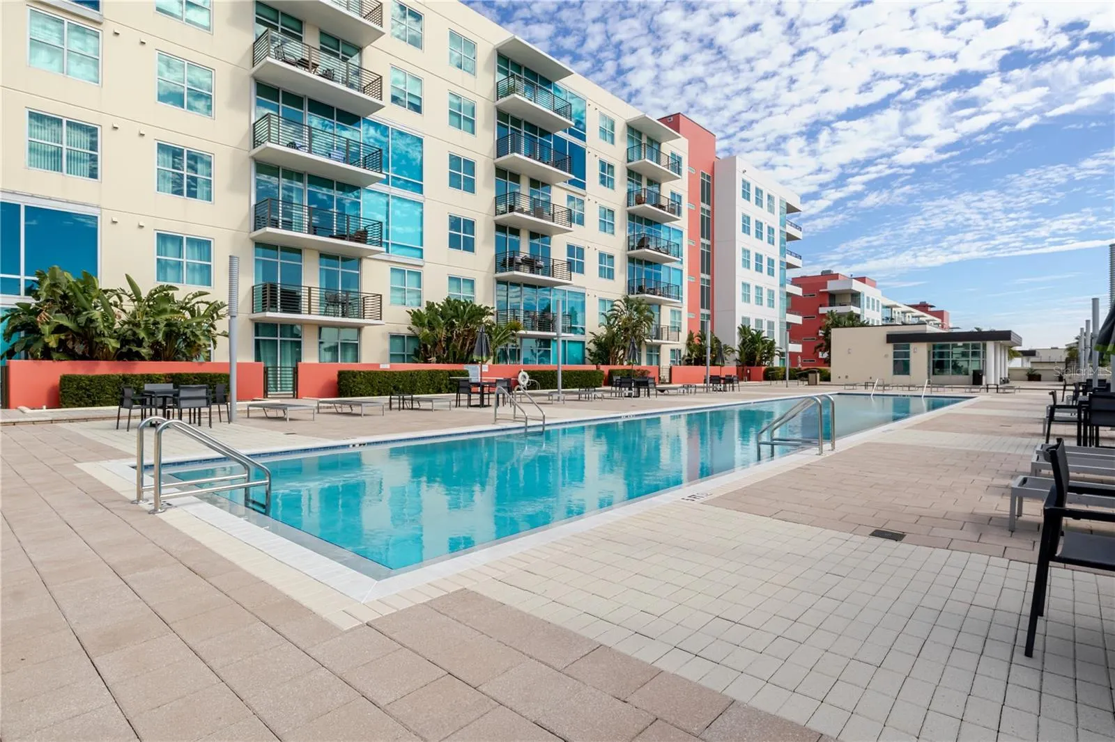 1120 E KENNEDY BLVD #1520, #1520