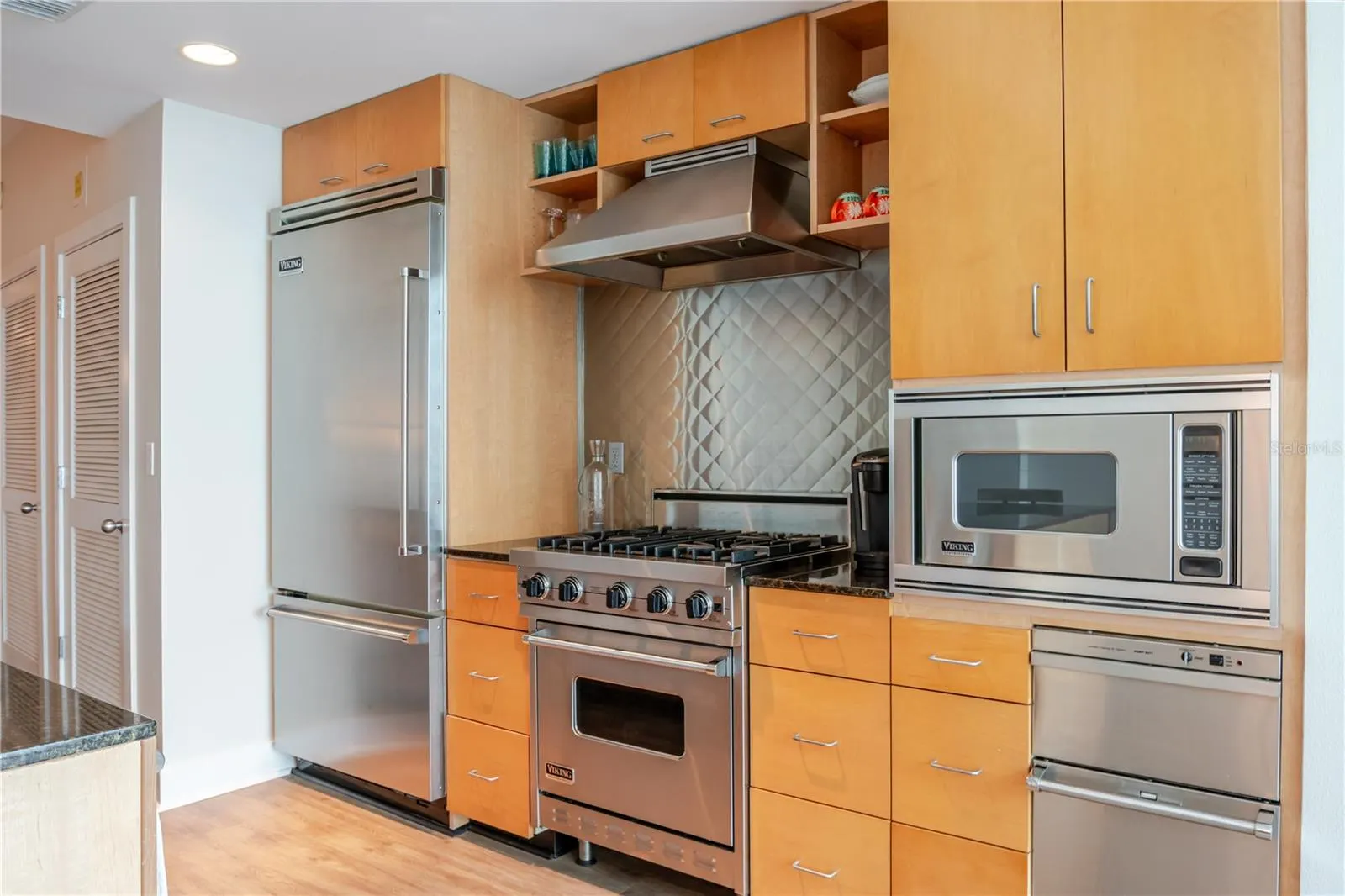 1120 E KENNEDY BLVD #1520, #1520