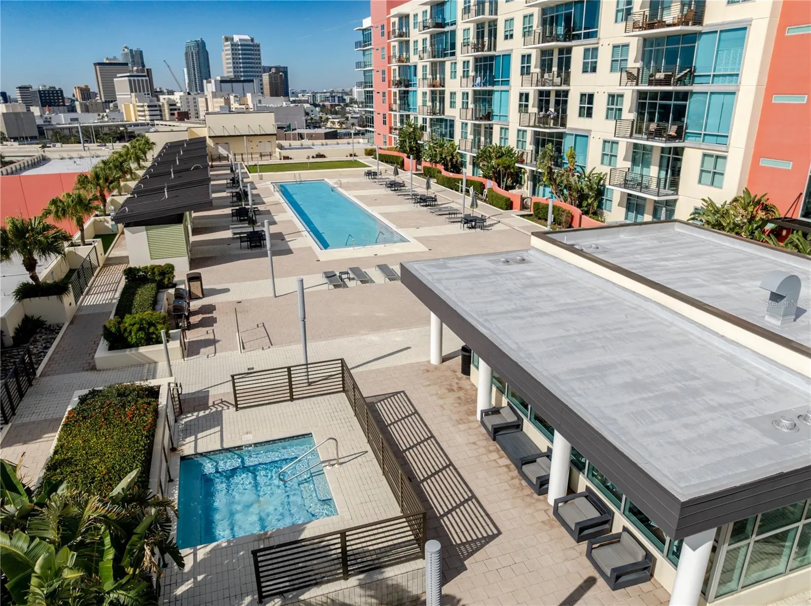 1120 E KENNEDY BLVD #1520, #1520