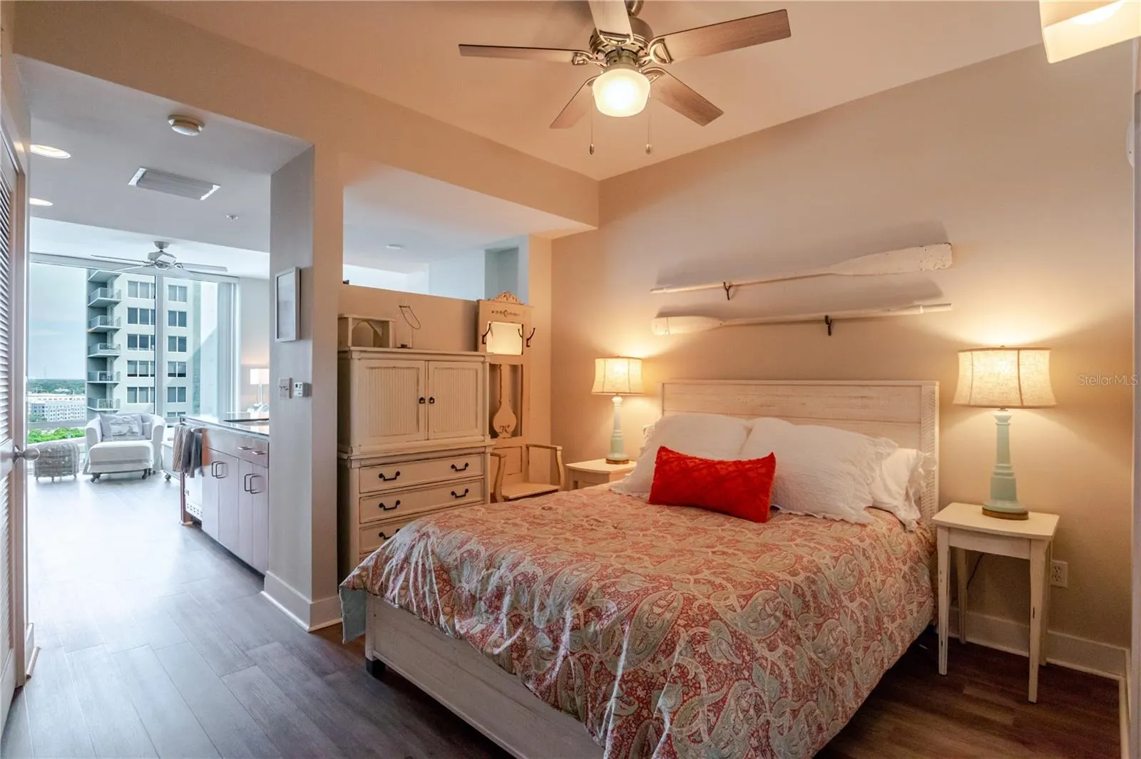 1120 E KENNEDY BLVD #1520, #1520