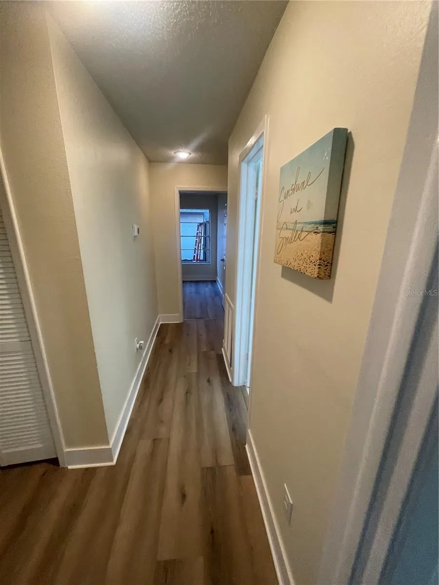 10813 VENICE CIR