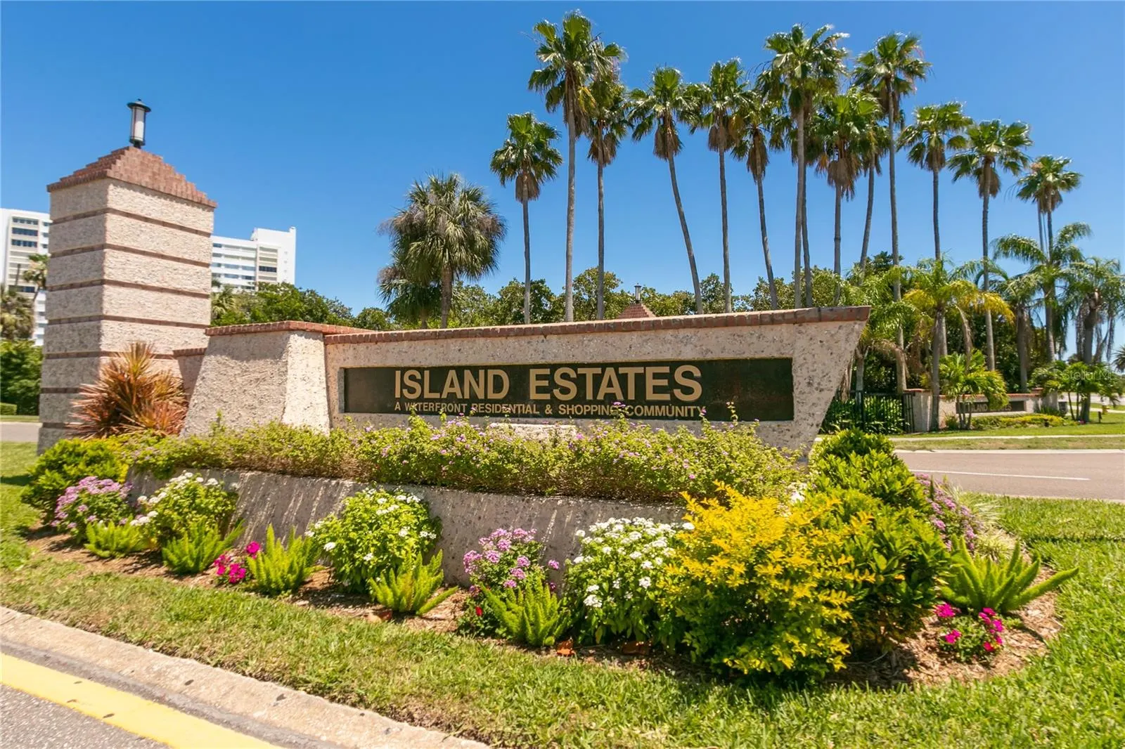 690 ISLAND WAY #708, #708