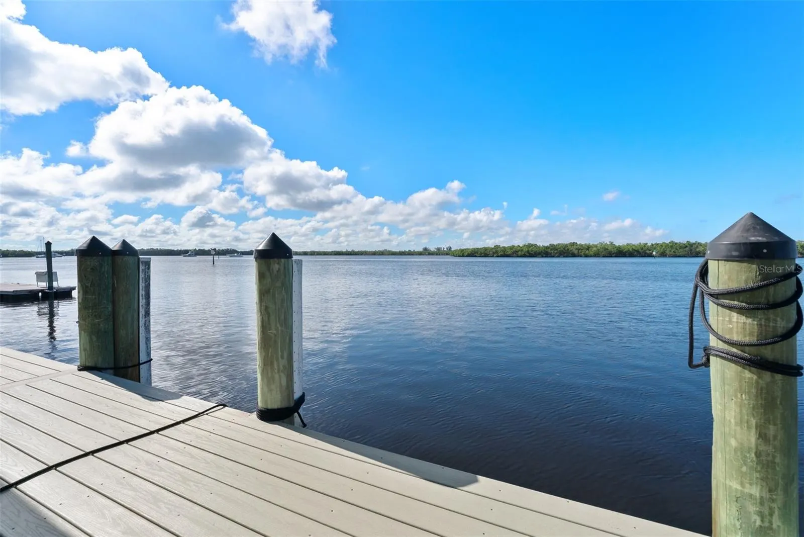 3422 W SHELL POINT RD
