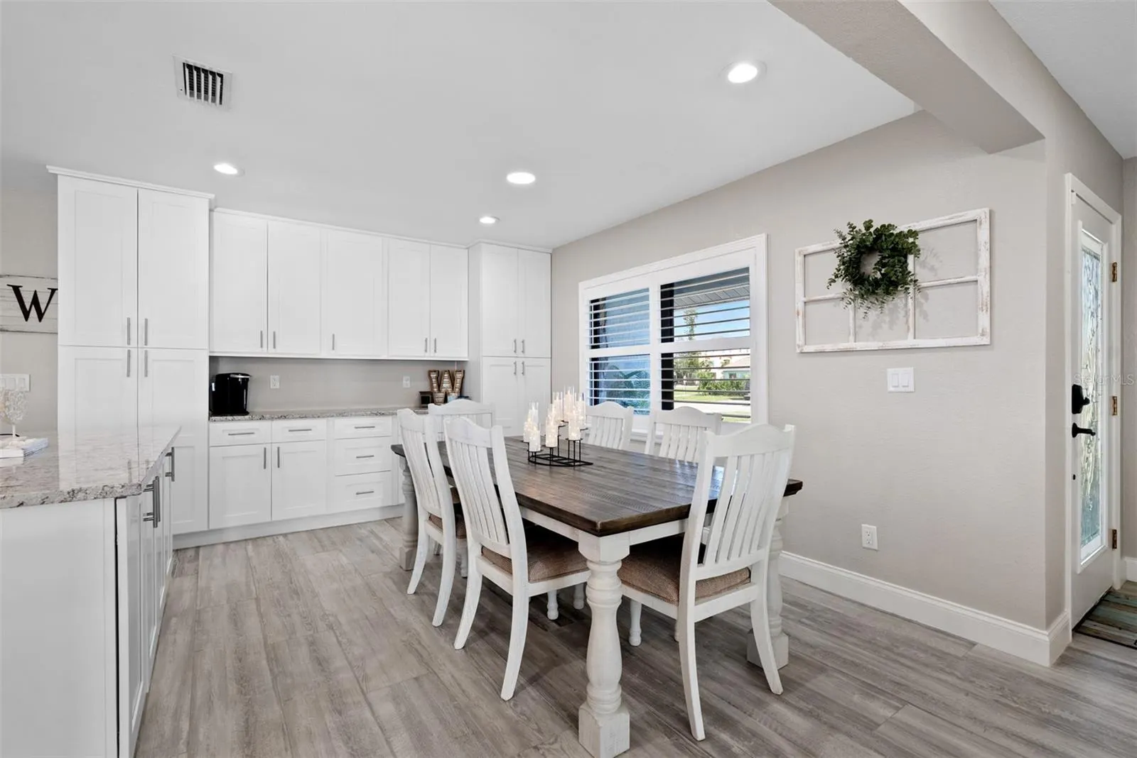 3422 W SHELL POINT RD