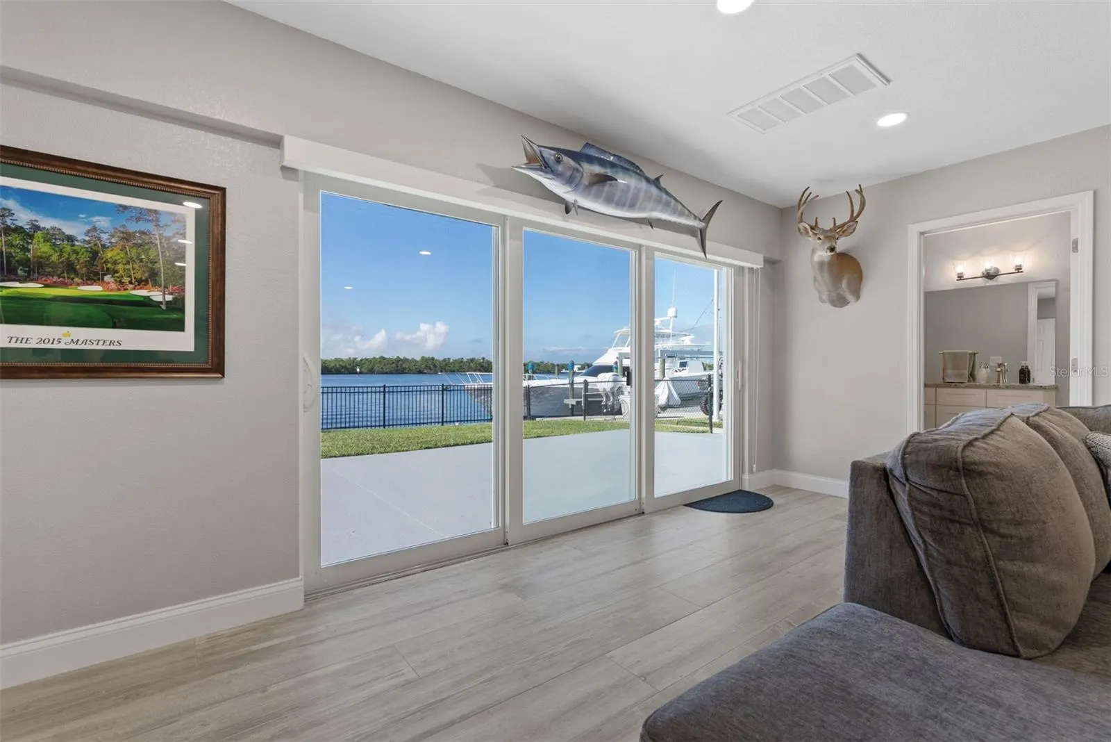 3422 W SHELL POINT RD