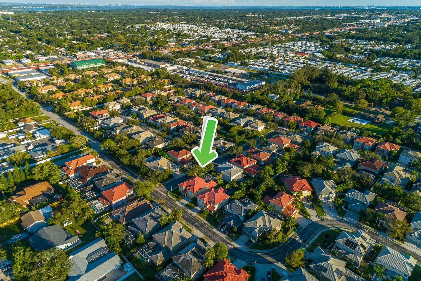 2281 HIGHLAND WOODS DR