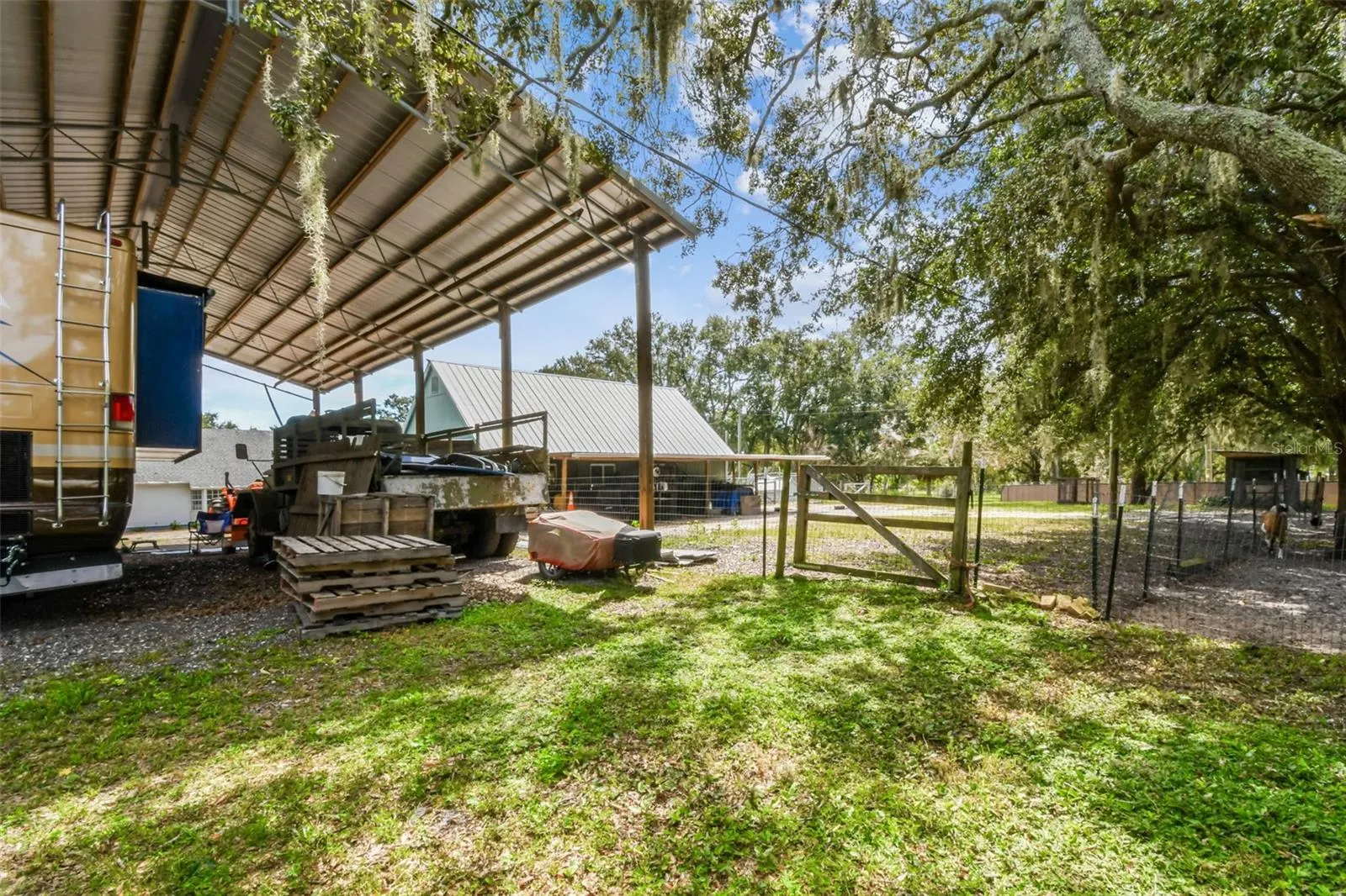 15019 CARLTON LAKE RD