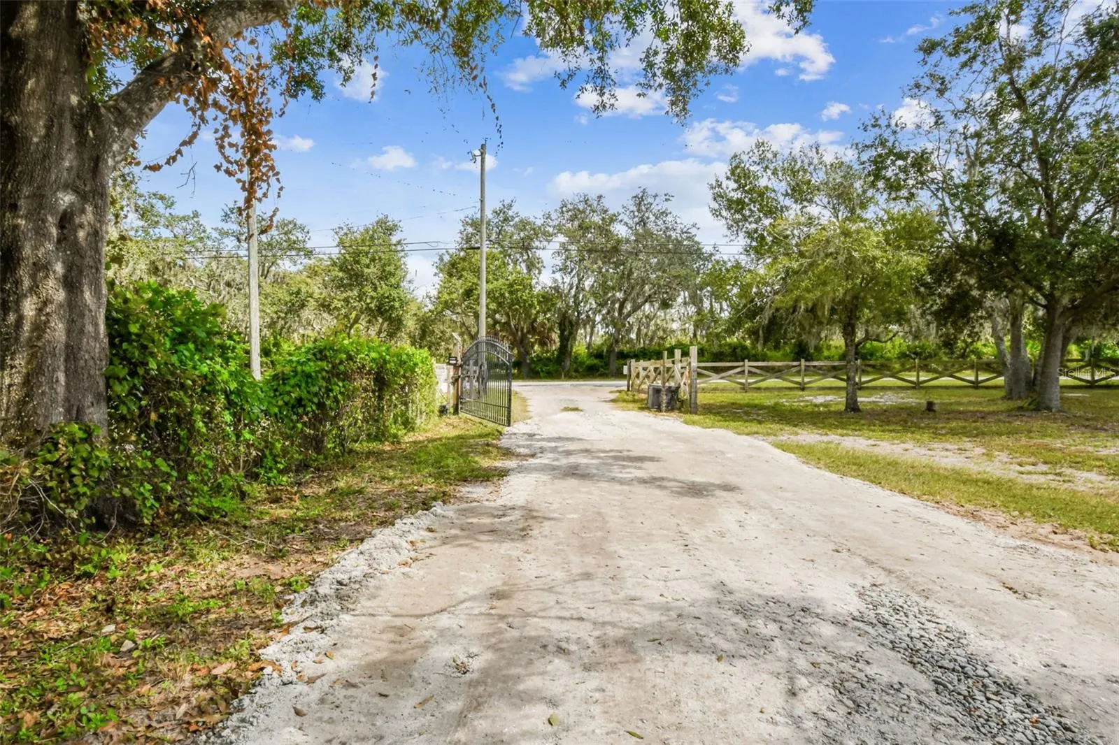 15019 CARLTON LAKE RD